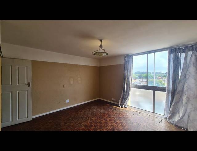 2 BEDROOM APARTMENT FOR SALE IN LABIANCE